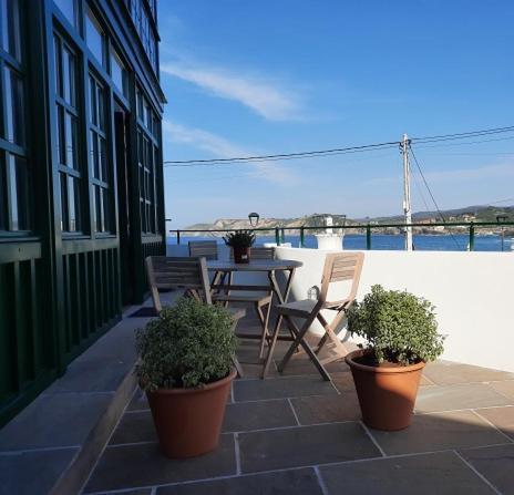 Apartamentos El Muelle Comillas Esterno foto